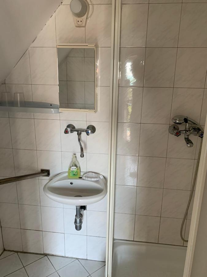 Whitehouse Alsoors Aparthotel Bagian luar foto