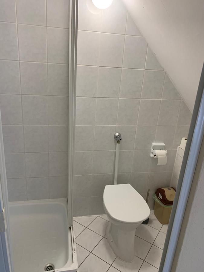 Whitehouse Alsoors Aparthotel Bagian luar foto